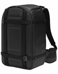 DB - Rücken (eines Rucksacks) für die Reise - Ramverk Pro Backpack 32L Black O