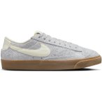 NIKE Damen Freizeitschuhe W BLAZER LOW '77 VNTG, Größe 40 ½ in Silber