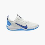 NIKE Kinder Workout-Sch. nieder Ki NIKE OMNI MULTI-COURT (GS), Größe 35 ½ in 