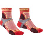 Bridgedale Ultralight T2 Coolmax® Sport 3/4 Crew  Herren  Laufsocken rot Größ