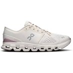 ON Damen Workoutschuhe Cloud X 4, Größe 38 ½ in Silber