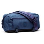 Chrome - Mini Kadet 5 - Umhängetasche Gr 5 l blau