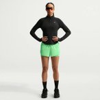 NIKE Damen Shorts W NK SWIFT DF MR 2N1 SHRT, Größe M in Weiß