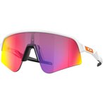 Oakley Sutro Lite Sweep Sonnenbrille  Sportbrillen & Sportsonnenbrillen weiss Gr