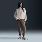 NIKE Damen Shirt 24.7 ImpossiblySoft, Größe M in Silber